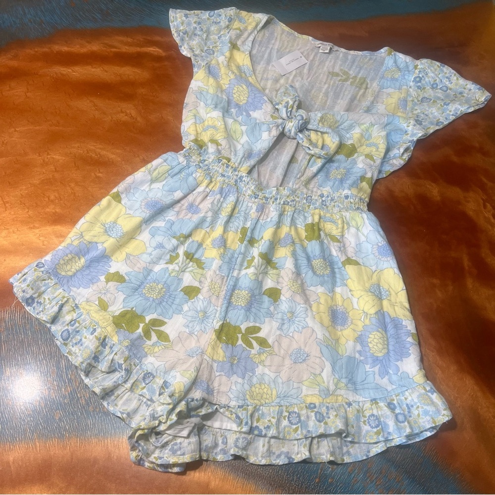 NWT American Eagle Outfitters Floral Shorts romper medium blue yellow